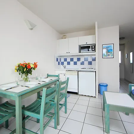 La Palme D'or-12 By Interhome Lejlighed