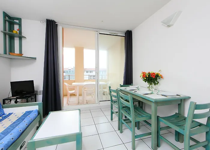 La Palme D'or-12 By Interhome Daire *